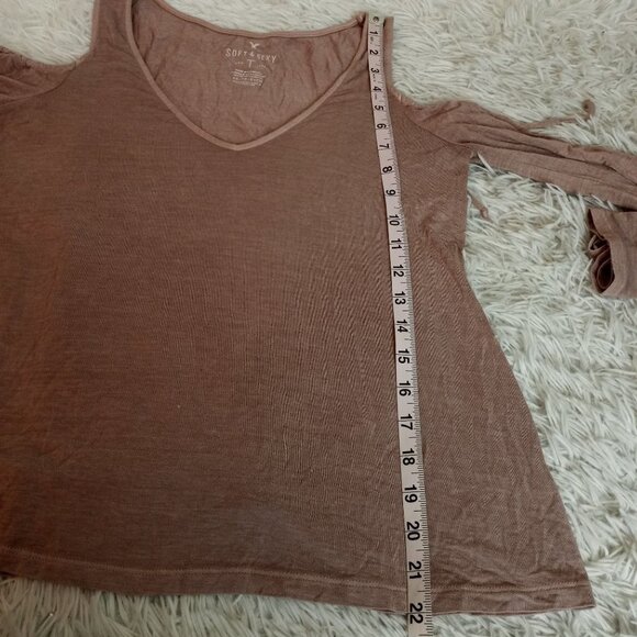 AEO Cold Shoulder Blouse Top Bow Accents Wide Bell Sleeves American Eagle XS - Picture 2 of 5